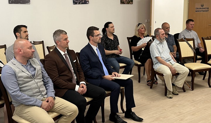 11. fotografia fotogalérie Aktuality / Mestská časť Košice-Dargovských hrdinov ocenila osobnosti Furče - foto