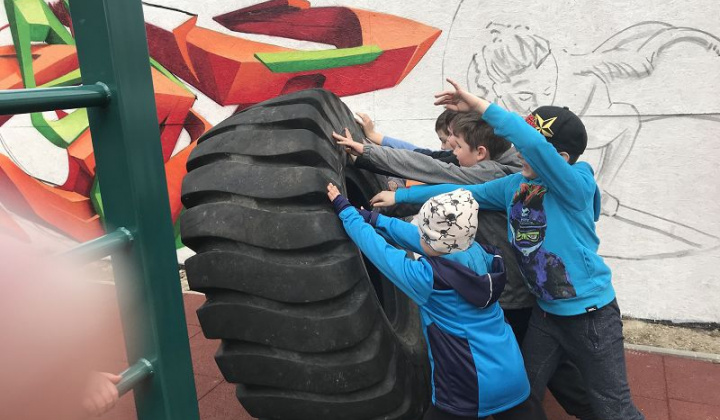 9. fotografia fotogalérie Kultúrno-spoločenské a športové aktivity / Nové workoutové ihrisko - foto