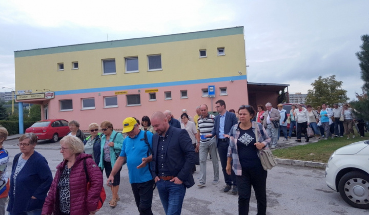 1. fotografia fotogalérie Kultúrno-spoločenské a športové aktivity / Prehliadka mestskej časti Dargovských hrdinov - foto