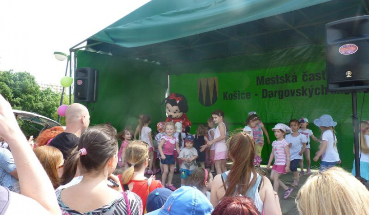 3. fotografia fotogalérie Kultúrno-spoločenské a športové aktivity / Medzinárodný deň detí - Fotogaléria - foto