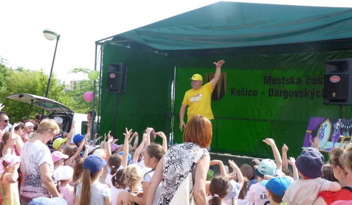 5. fotografia fotogalérie Kultúrno-spoločenské a športové aktivity / Medzinárodný deň detí - Fotogaléria - foto