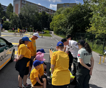 Aktuality / Furčianska olympiáda základnými školami nekončila. Športový deň potešil aj najmenších - foto Aktuality / Furčianska olympiáda základnými školami nekončila. Športový deň potešil aj najmenších - foto