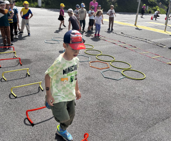 Aktuality / Furčianska olympiáda základnými školami nekončila. Športový deň potešil aj najmenších - foto Aktuality / Furčianska olympiáda základnými školami nekončila. Športový deň potešil aj najmenších - foto