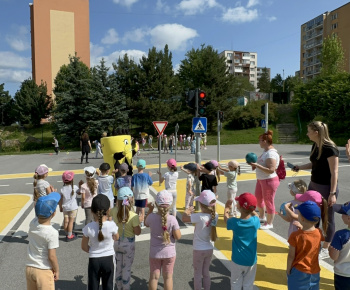 Aktuality / Furčianska olympiáda základnými školami nekončila. Športový deň potešil aj najmenších - foto Aktuality / Furčianska olympiáda základnými školami nekončila. Športový deň potešil aj najmenších - foto