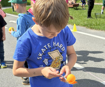 Aktuality / Furčianska olympiáda základnými školami nekončila. Športový deň potešil aj najmenších - foto Aktuality / Furčianska olympiáda základnými školami nekončila. Športový deň potešil aj najmenších - foto