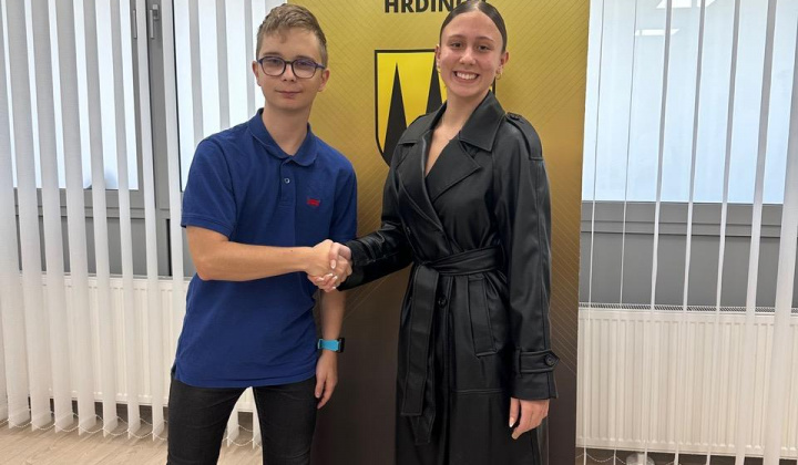 3. fotografia fotogalérie Aktuality / Mládežnícky parlament mestskej časti Košice–Dargovských hrdinov má nové vedenie - foto