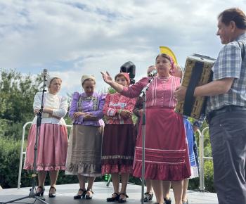 Aktuality / Koncert pre Furčanov spojil tradície, folklór aj modernú hudbu - foto Aktuality / Koncert pre Furčanov spojil tradície, folklór aj modernú hudbu - foto