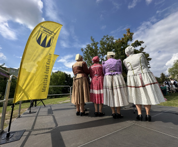 Aktuality / Koncert pre Furčanov spojil tradície, folklór aj modernú hudbu - foto