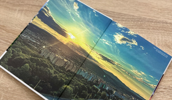 3. fotografia fotogalérie Aktuality / Kniha k 50. výročiu sídliska „Furča“ - foto