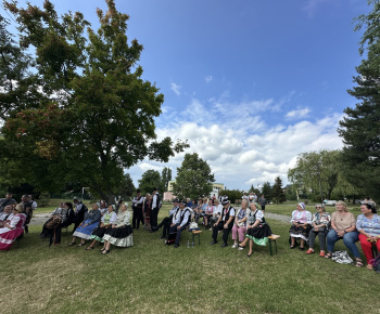 Aktuality / Koncert pre Furčanov spojil tradície, folklór aj modernú hudbu - foto Aktuality / Koncert pre Furčanov spojil tradície, folklór aj modernú hudbu - foto