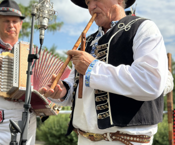 Aktuality / Koncert pre Furčanov spojil tradície, folklór aj modernú hudbu - foto