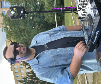 Aktuality / Koncert pre Furčanov spojil tradície, folklór aj modernú hudbu - foto Aktuality / Koncert pre Furčanov spojil tradície, folklór aj modernú hudbu - foto