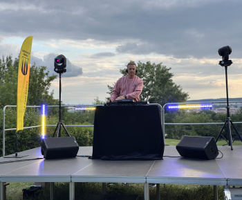Aktuality / Koncert pre Furčanov spojil tradície, folklór aj modernú hudbu - foto
