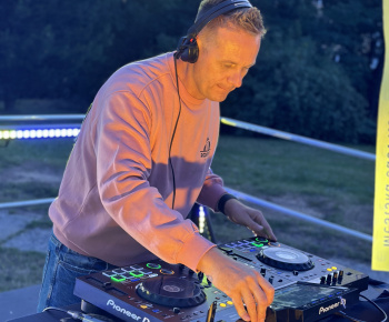 Aktuality / Koncert pre Furčanov spojil tradície, folklór aj modernú hudbu - foto Aktuality / Koncert pre Furčanov spojil tradície, folklór aj modernú hudbu - foto