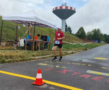 Aktuality / Na 22. ročníku eXtrém maratónu triumfovali Čurlej a Butoracová - foto
