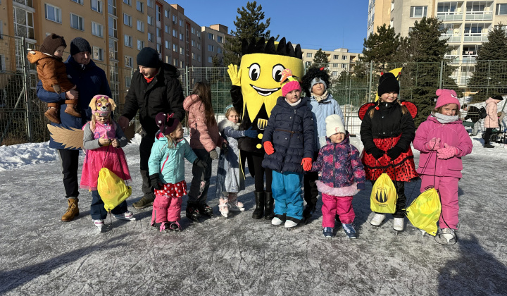 20. fotografia fotogalérie Aktuality / Furčiansky karneval na ľade sa vydaril - foto