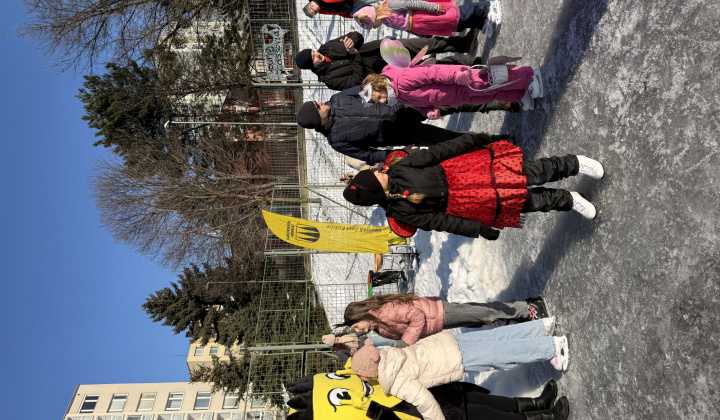 27. fotografia fotogalérie Aktuality / Furčiansky karneval na ľade sa vydaril - foto