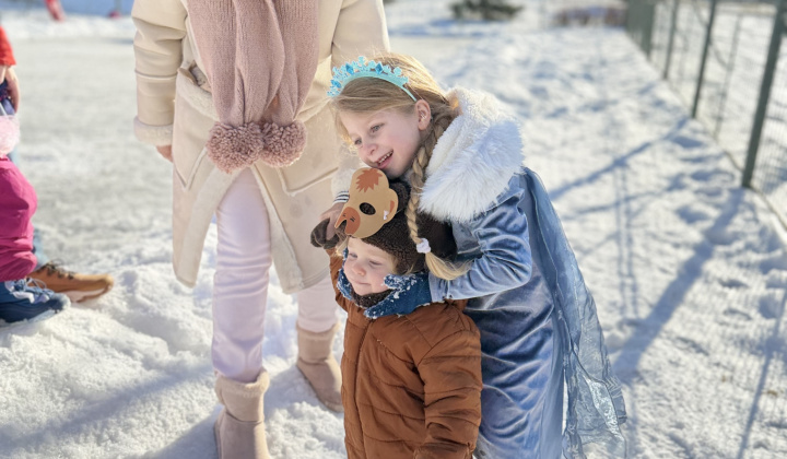 37. fotografia fotogalérie Aktuality / Furčiansky karneval na ľade sa vydaril - foto