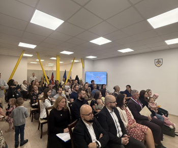 Aktuality / Najmilšia tradícia Furče: Slávnostné uvítanie detí do života - foto