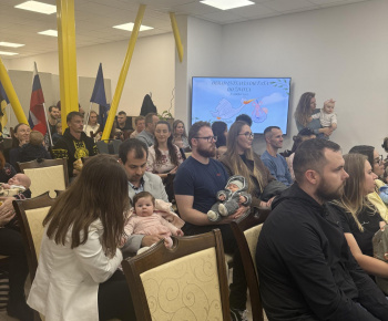 Aktuality / Najmilšia tradícia Furče: Slávnostné uvítanie detí do života - foto