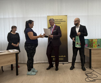 Aktuality / Najmilšia tradícia Furče: Slávnostné uvítanie detí do života - foto