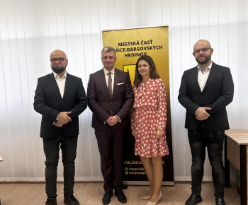 Aktuality / Najmilšia tradícia Furče: Slávnostné uvítanie detí do života - foto