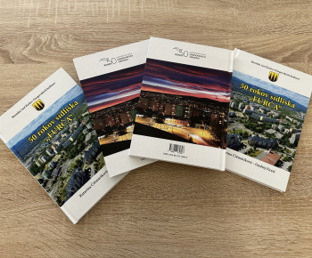 Aktuality / Kniha k 50. výročiu sídliska „Furča“ - foto