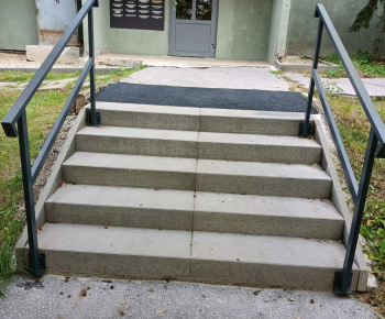 Aktuality / Opravy schodísk na Furči: čo sa tento rok podarilo - foto