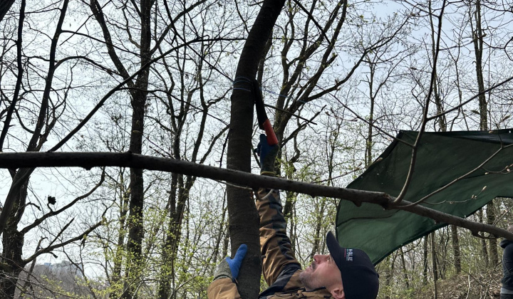12. fotografia fotogalérie Aktuality / Jarné upratovanie na Furči. Spoločne sme vyzbierali desiatky vriec odpadu - foto