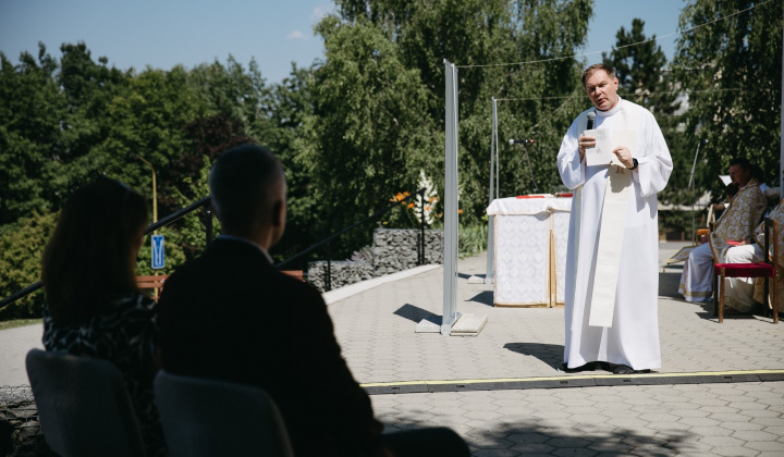 19. fotografia fotogalérie Aktuality / Fotoreport: svätá liturgia rímskokatolíckej a gréckokatolíckej cirkvi - foto