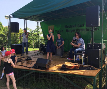 Aktuality / Deň Furče sa niesol v znamení skvelej hudby, zábavy a športu - foto Aktuality / Deň Furče sa niesol v znamení skvelej hudby, zábavy a športu - foto