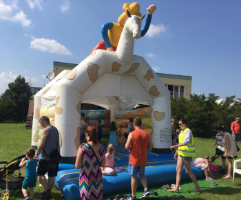 Aktuality / Deň Furče sa niesol v znamení skvelej hudby, zábavy a športu - foto Aktuality / Deň Furče sa niesol v znamení skvelej hudby, zábavy a športu - foto