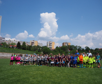 Aktuality / Deň Furče sa niesol v znamení skvelej hudby, zábavy a športu - foto
