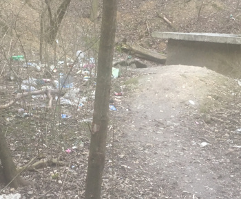 Aktuality / Jarné upratovanie zmenilo niektoré lokality na Furči na nepoznanie - foto