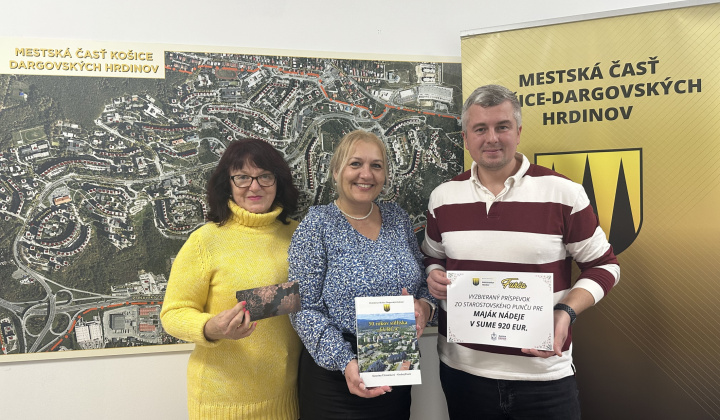 Fotka - Vyzbierali sme 920 eur pre občianske združenie Maják nádeje